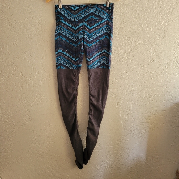 ALO Yoga Pants - Alo Goddess Legging Size Small